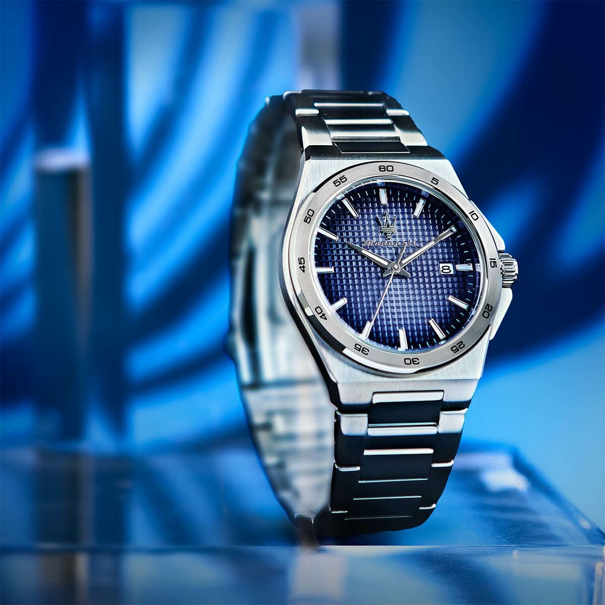 Maserati / マセラティ ベロチタ スリム 40MM ブラック ブルー