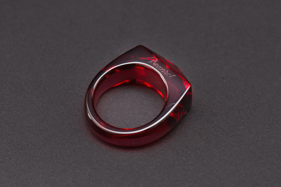 バカラ クリスタル スクエアリング（レッド）を買い取りました