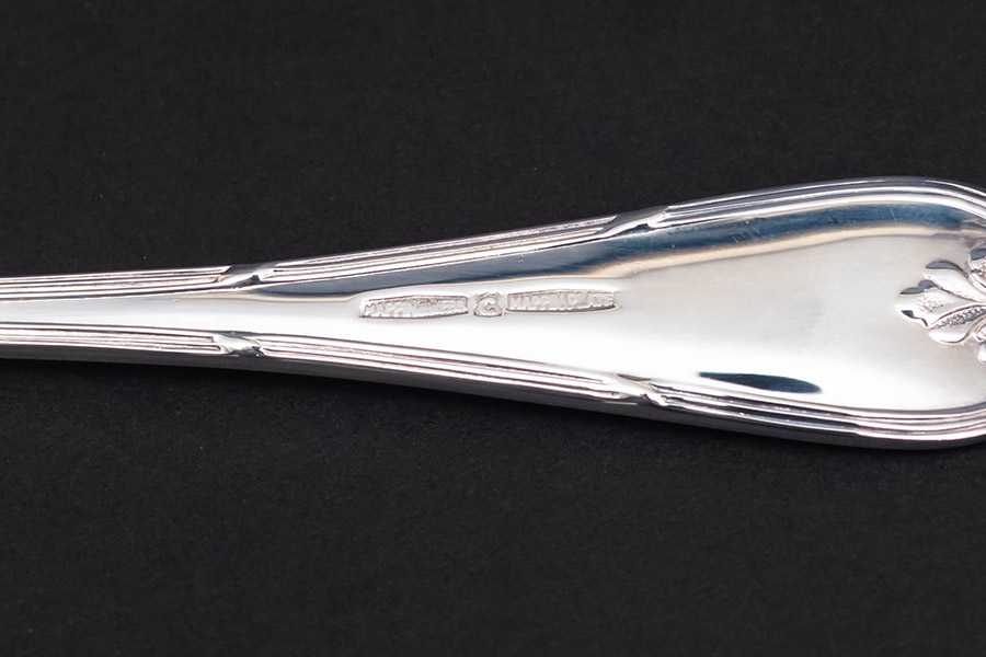 マッピン＆ウェッブ ルイ16世様式 デザートスプーン（マッピンプレート