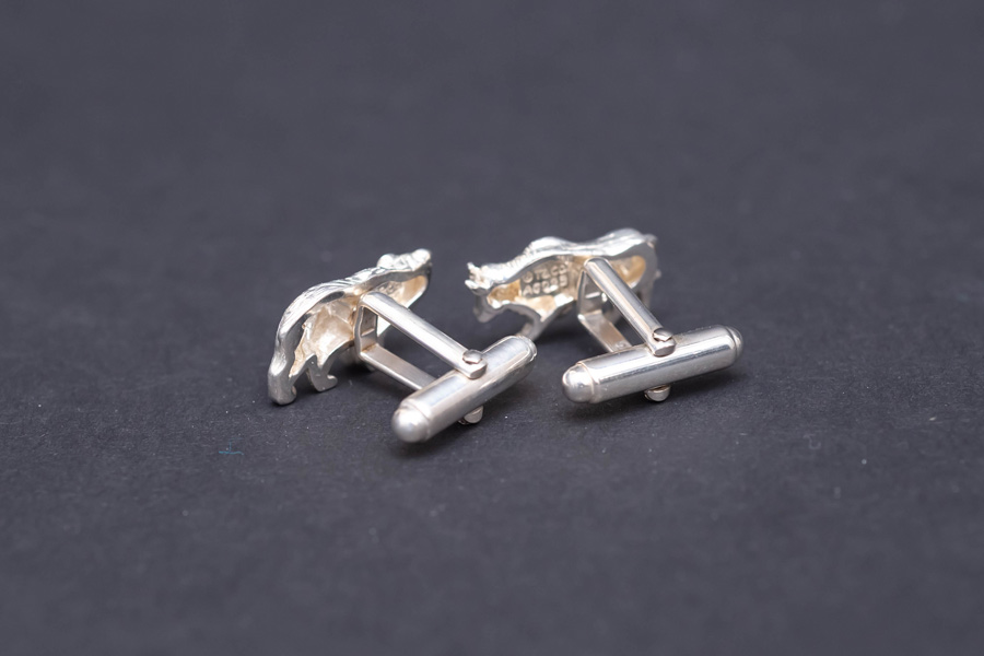 ティファニー ブル＆ベア カフリンクス（スターリングシルバー）を