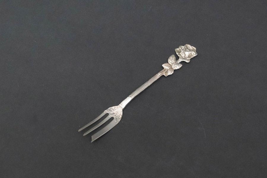 クリストフ・ウィドマン ヒルデスハイムローズ ケーキフォーク（835