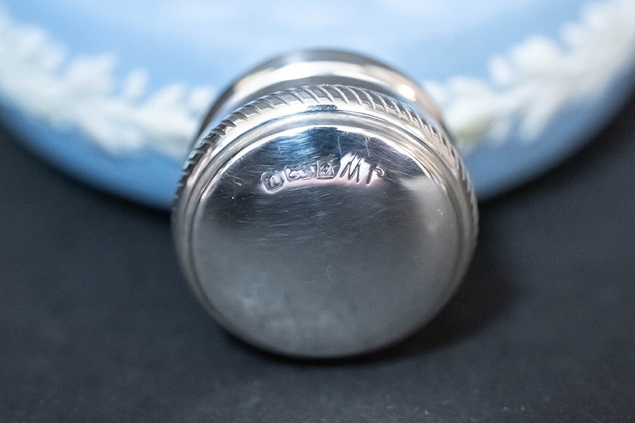 ウェッジウッド ジャスパー（ペールブルー） パヒュームボトルを