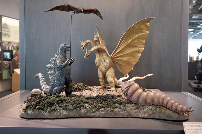 ゴジラ」「ウルトラマン」を生み出した“特撮の神様”の生涯と作品に