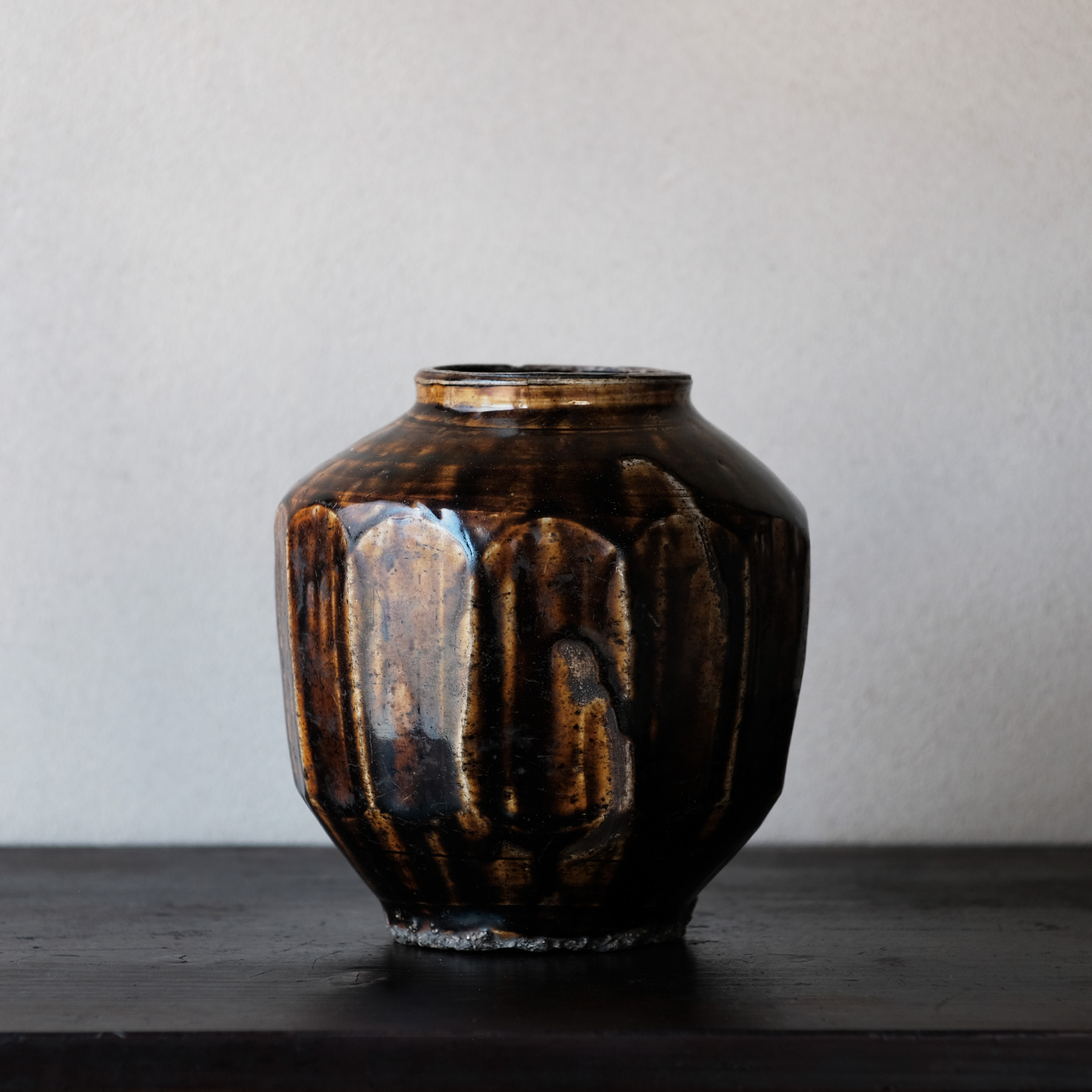 李氏朝鮮 飴釉面取壺 | 骨董と詩学 Antique & Poetics | 蛇韻律