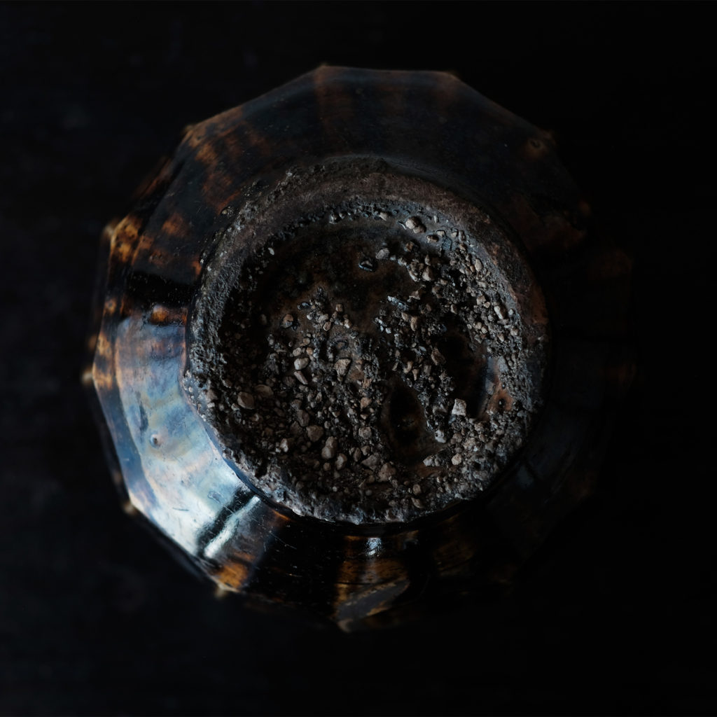 李氏朝鮮 飴釉面取壺 | 骨董と詩学 Antique & Poetics | 蛇韻律