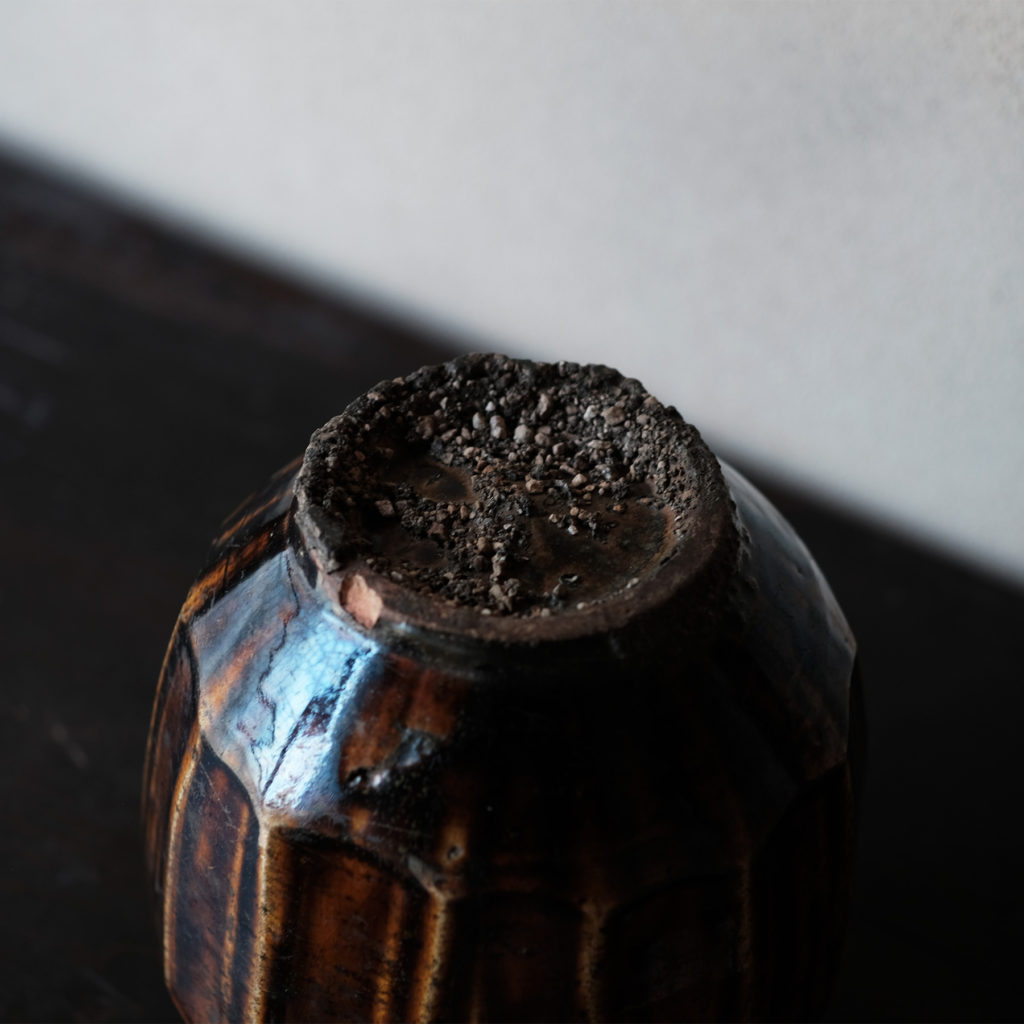 李氏朝鮮 飴釉面取壺 | 骨董と詩学 Antique & Poetics | 蛇韻律