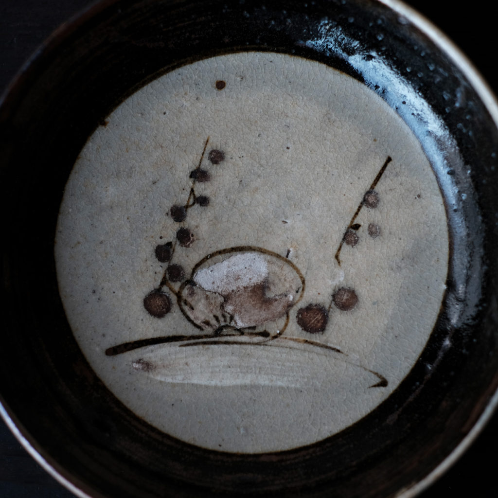 瀬戸 太白手 鉄絵梅文皿 | 骨董と詩学 Antique & Poetics | 蛇韻律