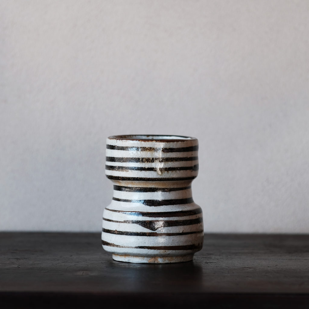 志野織部 輪線筒向付 | 骨董と詩学 Antique & Poetics | 蛇韻律