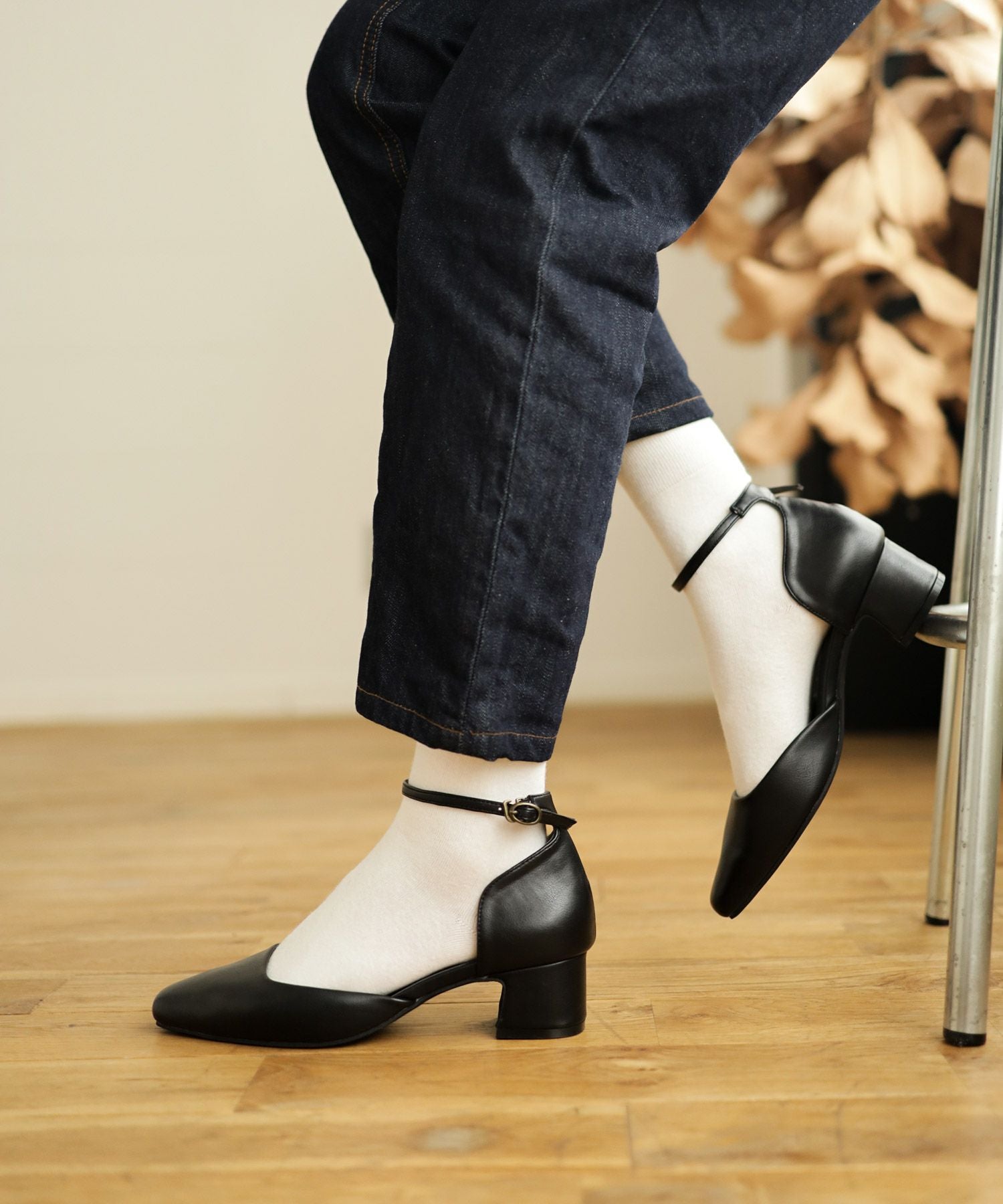 スクエアトゥメリージェーンストラップパンプス | SESTO(セスト