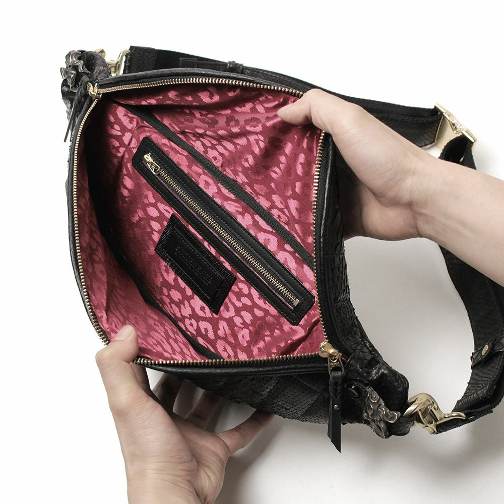 キルティング ボディバッグ ブラック ダイヤモンドパイソン（ヘビ革