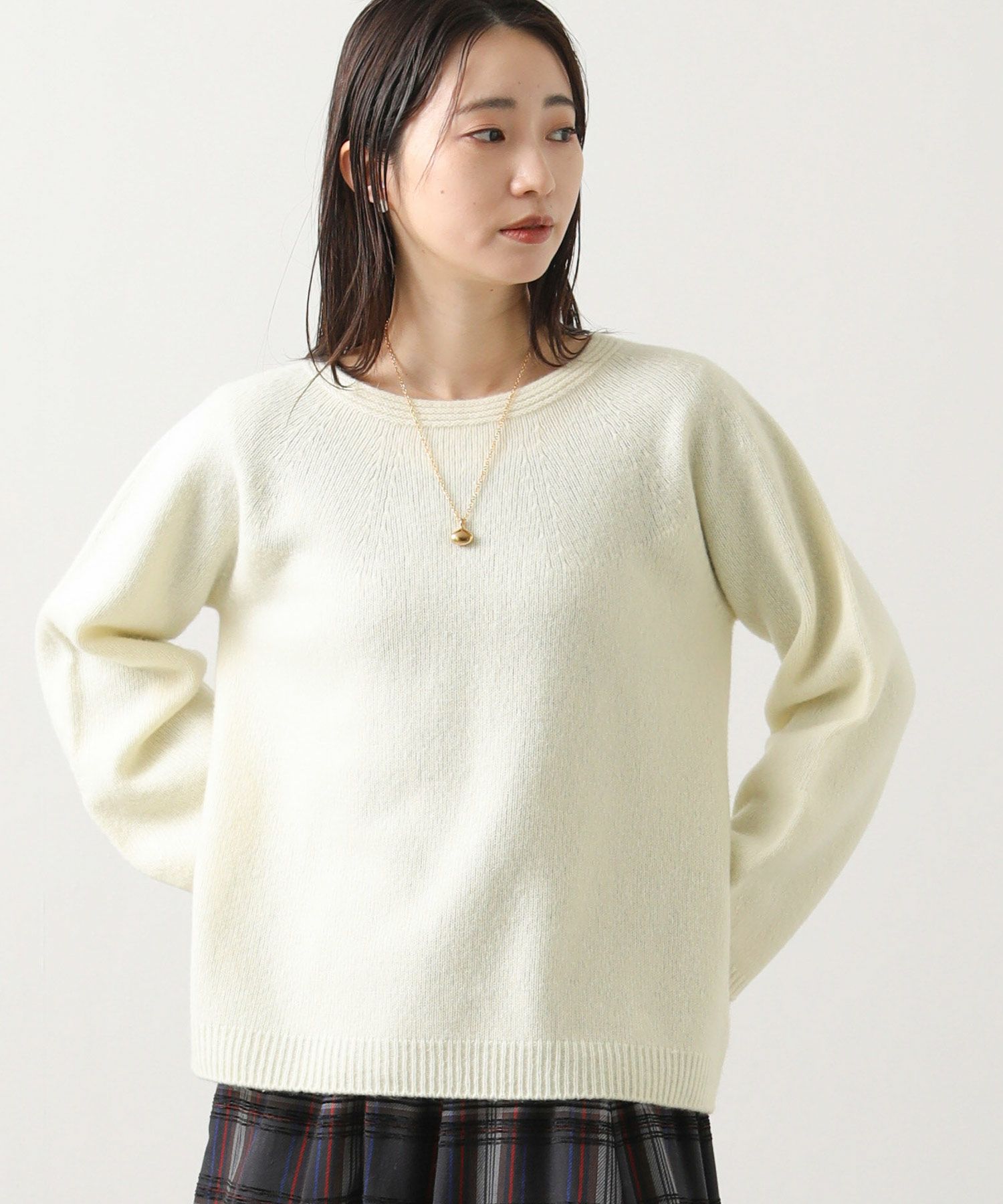 Gready Brilliantウール100ホールガーメントパフスリーブニット