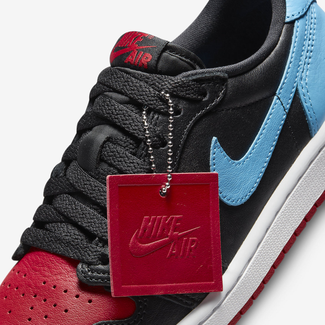 2023年7月26日発売Air Jordan 1 Low OG WMNS “UNC to Chicago” | Shot