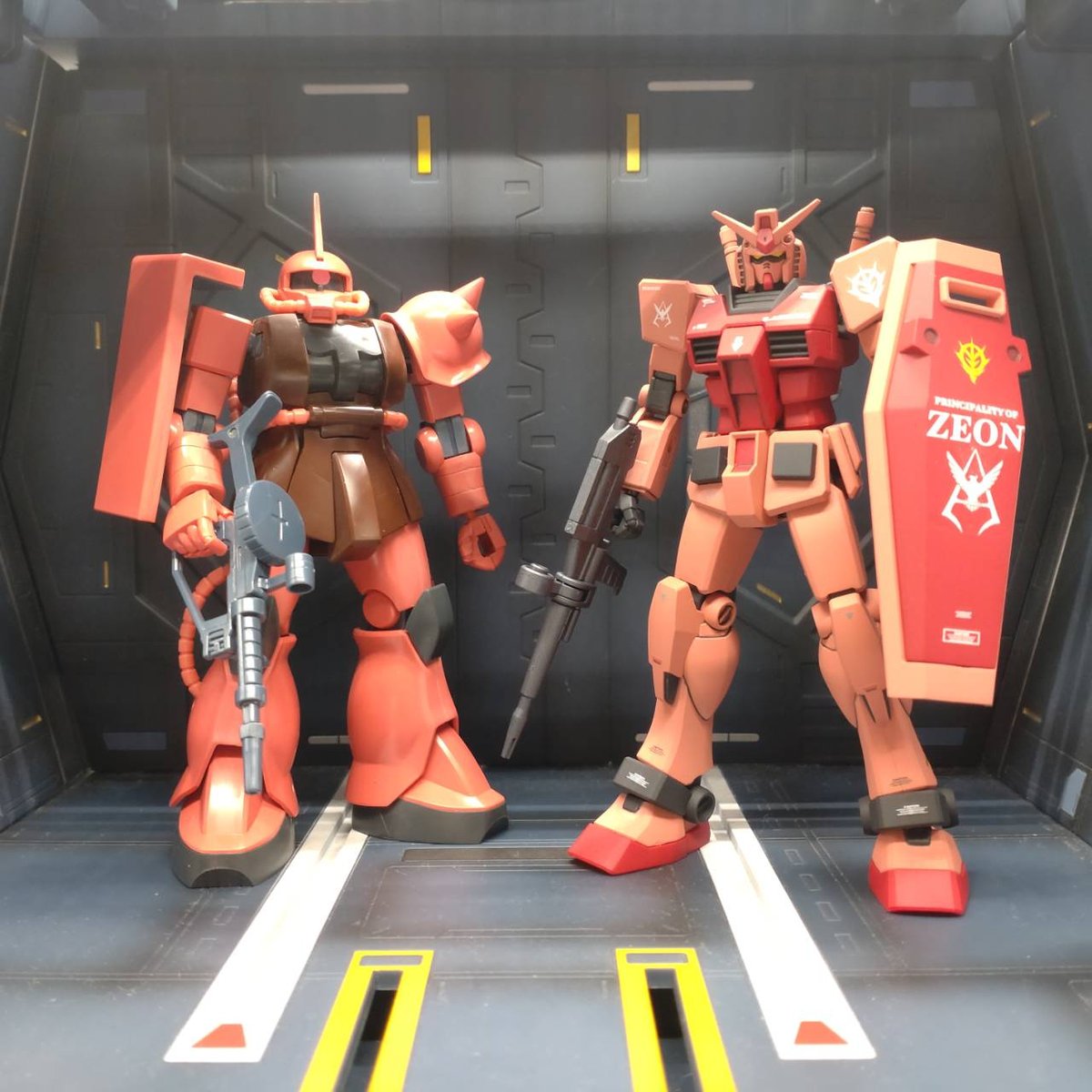 キャスバル専用ガンダムをエントリーグレードで手軽に制作！！【反逆の