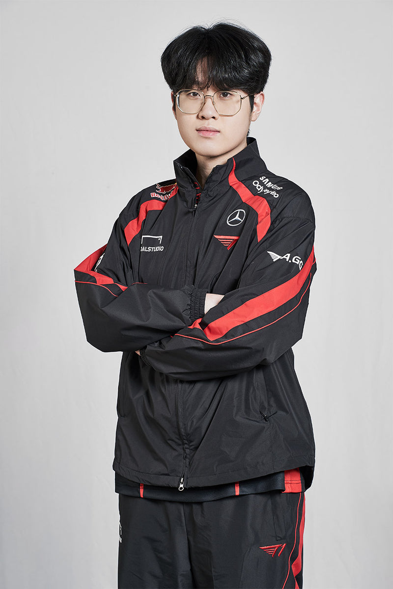 2024 T1 Uniform Jacket – T1 Shop