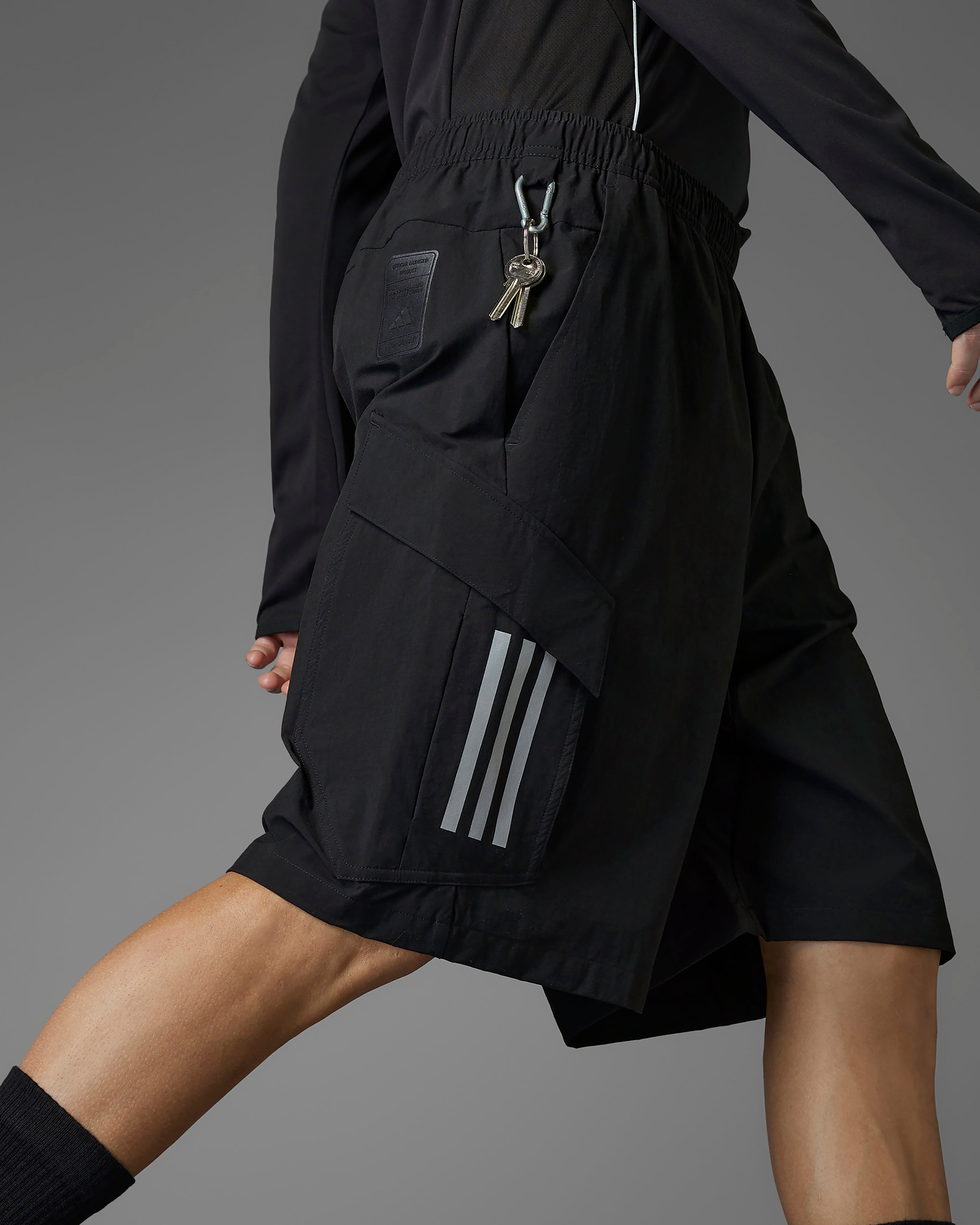 Mens 2025 Mechanics Shorts Black | Official Mercedes-AMG PETRONAS