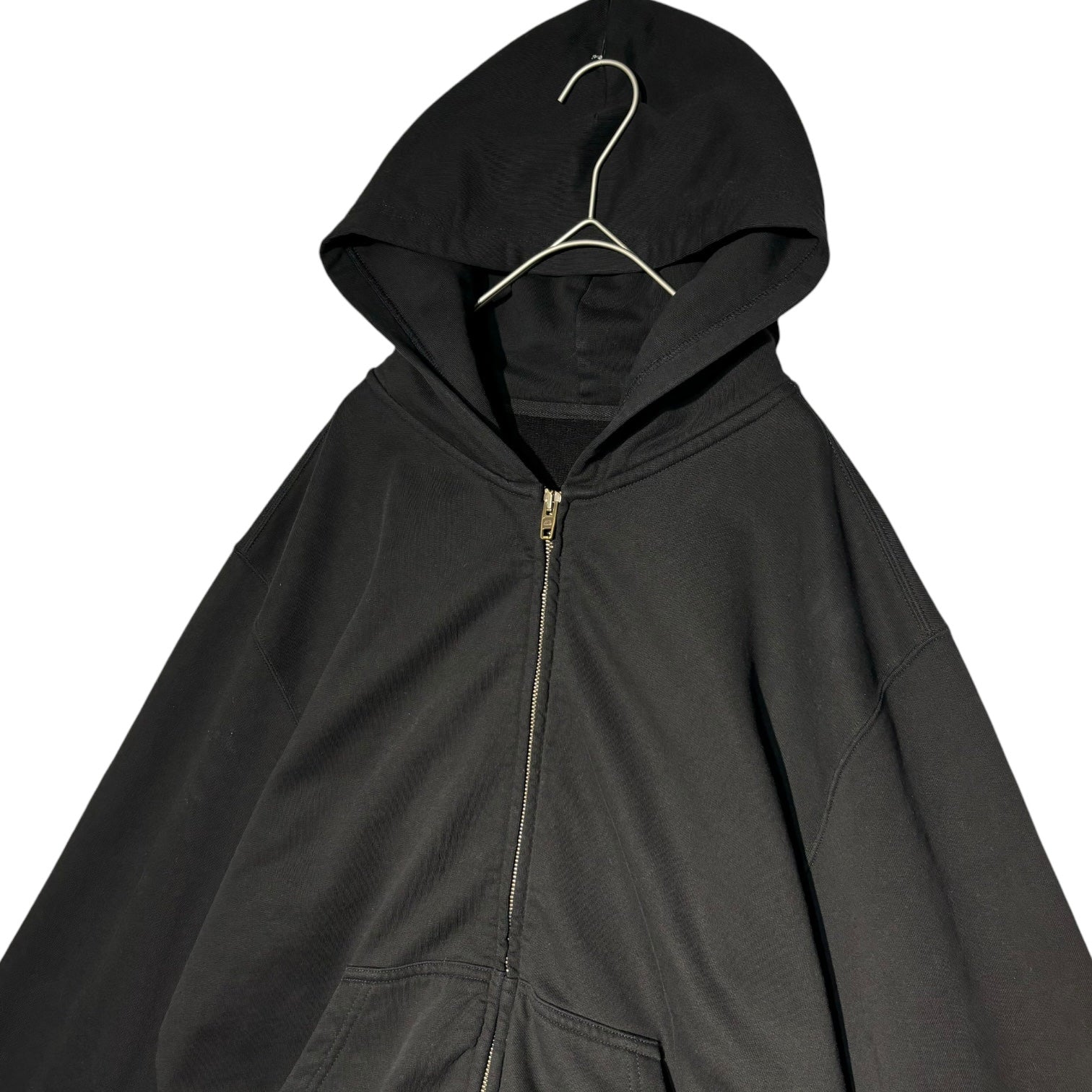 BALENCIAGA(バレンシアガ) Tab Worn-out Zip-up Hoodie ショート丈