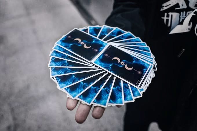 Luna Moon Set Playing Cards – 52Kards