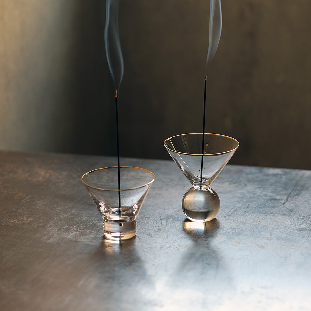 燃え尽きるまでの儚さを優雅な時間にするインセンスホルダー Hazel