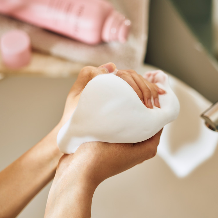 ホリーディア クリーミーリセットクレンジング