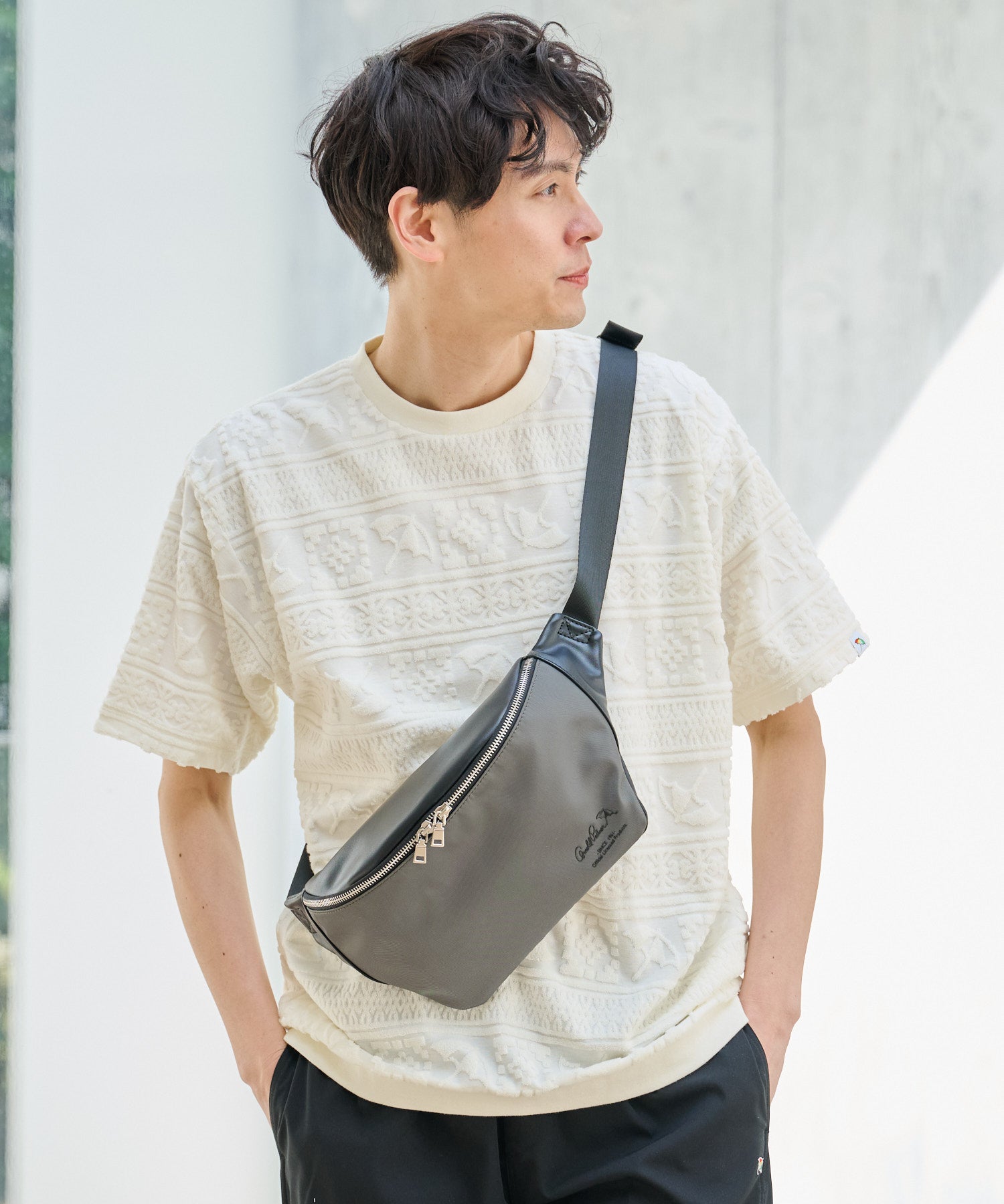 ポリエステル×フェイクレザー ボディバッグ（ボディバッグ/ウエスト