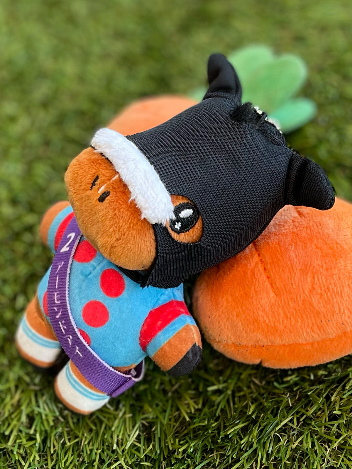 netkeibaオリジナル】アーモンドアイ・ぬいぐるみ｜netkeiba