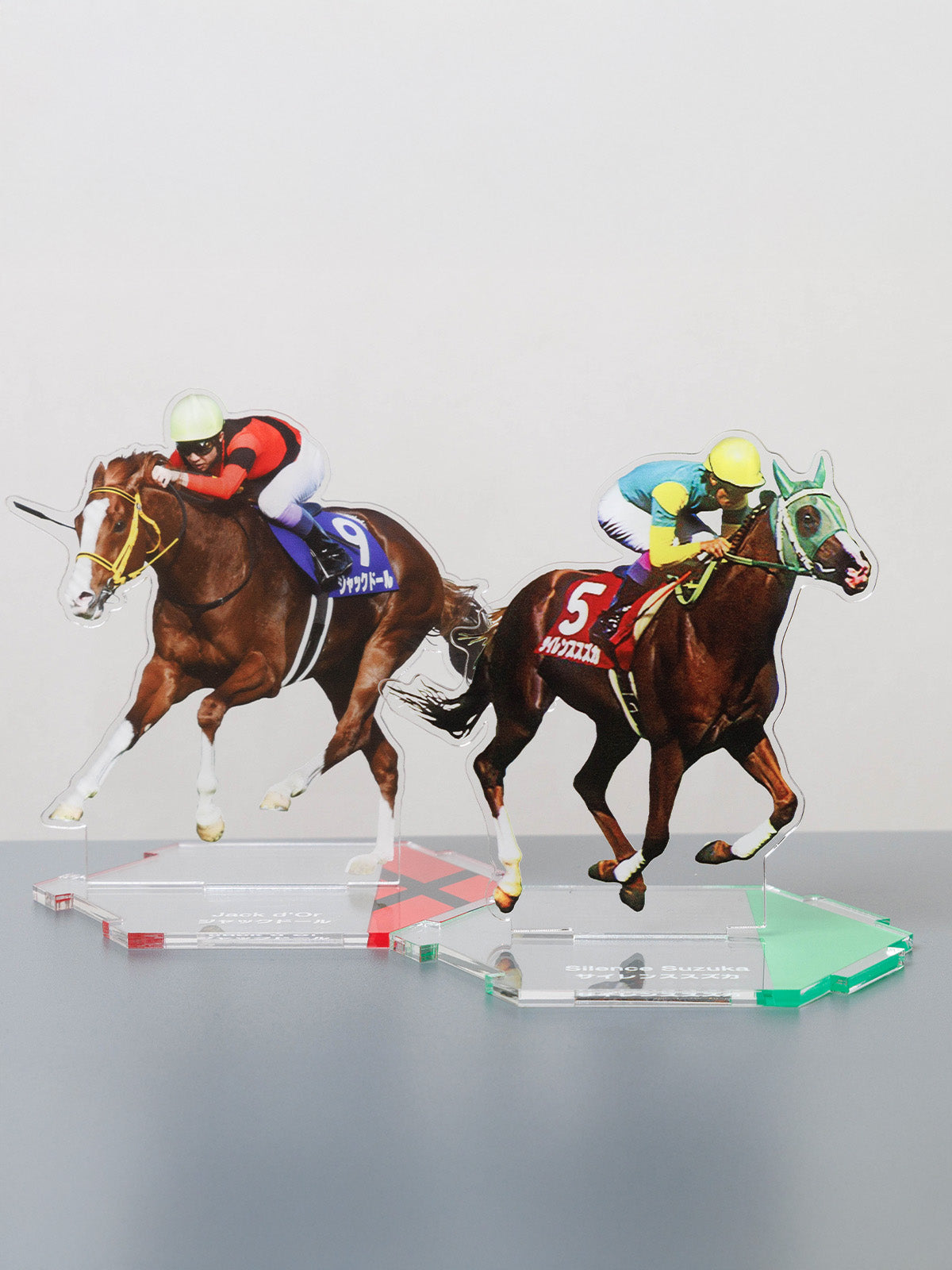 サイレンススズカ【つなげるアクリルスタンド61】｜netkeiba