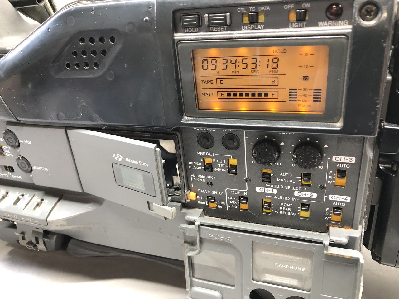 SONY HDW-730S HDCAMビデオカメラ | VIVID Online Shop