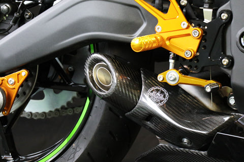 2020-2022) Ninja ZX-25R サイレンサーカバーSTD – A-TECH Online Shop