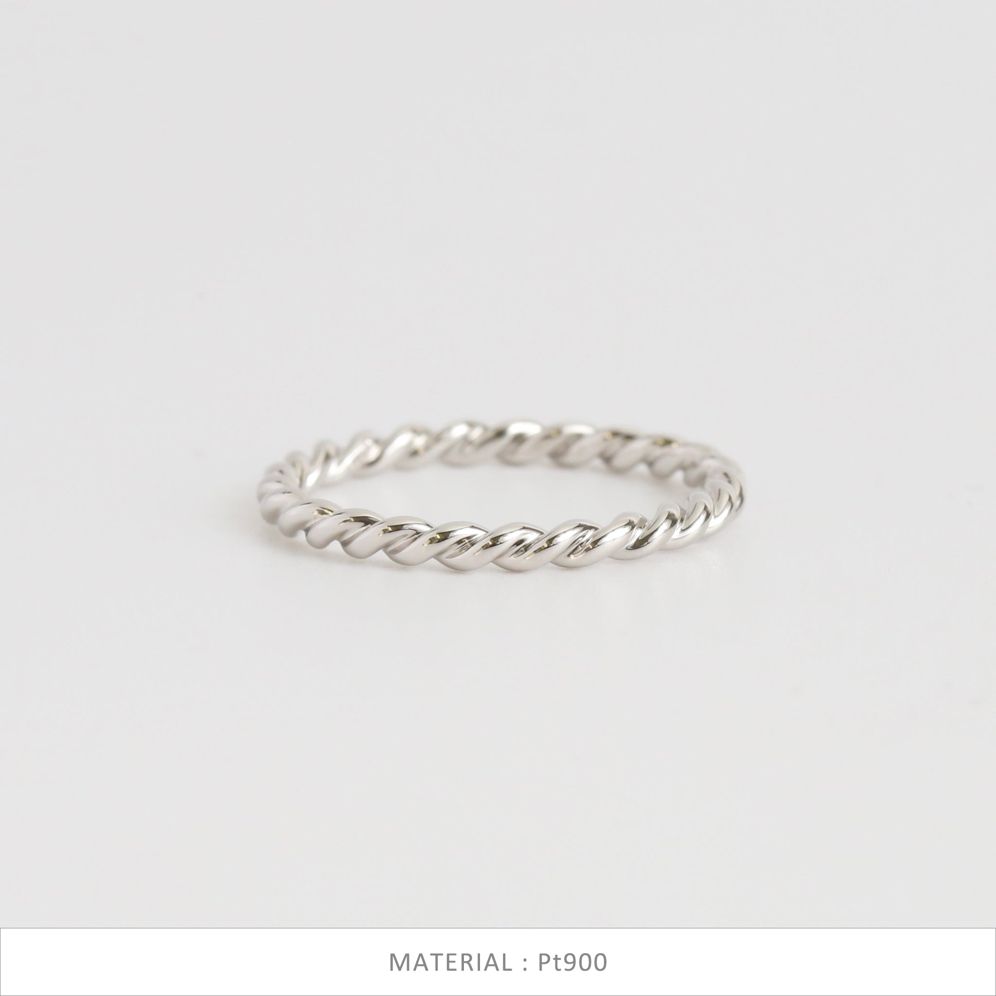 Amelie Ring – AVARON