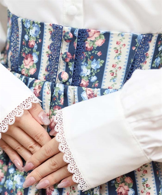 ストライプローズ柄スカート | 大人衣料 | axes femme online shop