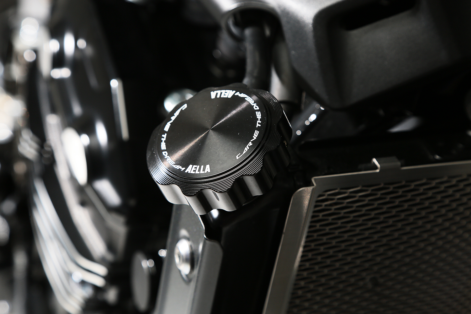 ラジエターキャップカバー〈TYPE-I〉(Z900RS/cafe '18～'20) | AELLA