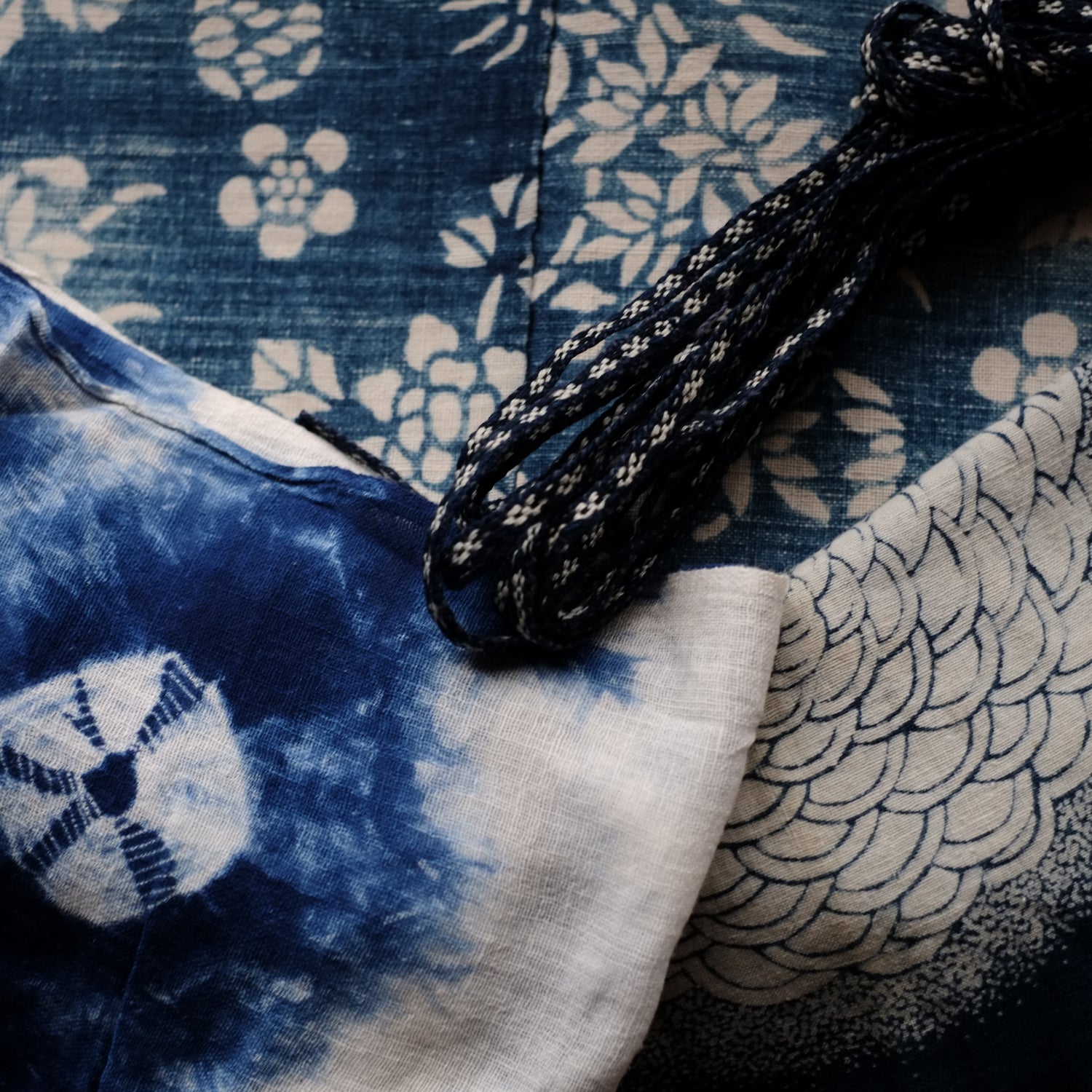 藍ヘノアイ – 逢季荘