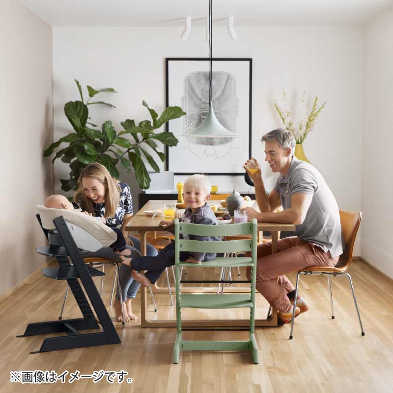 アカチャンホンポ（赤ちゃん本舗）の公式ネット通販 ｜ストッケ