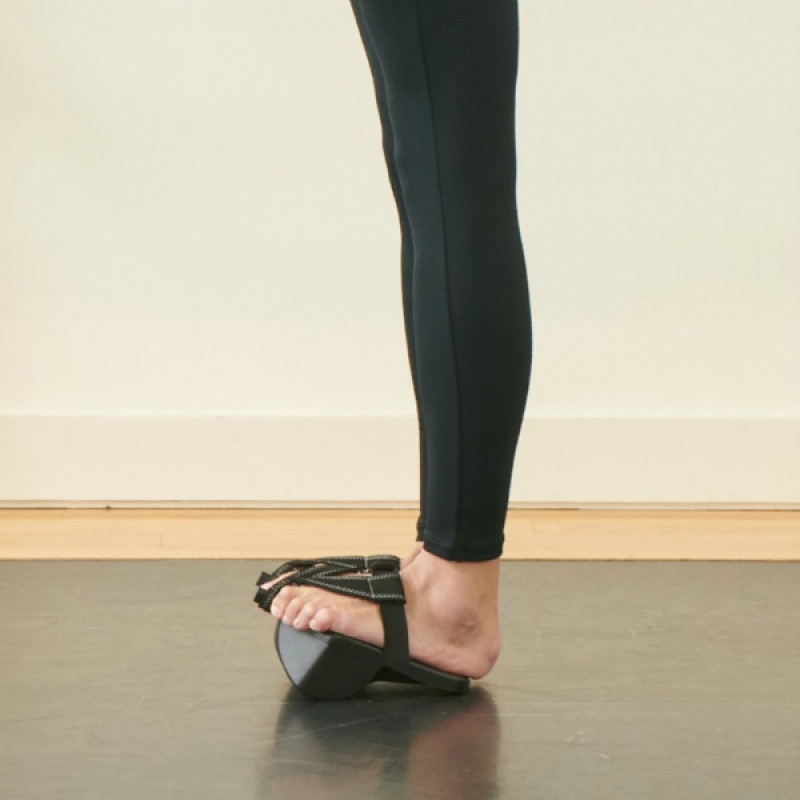 トレーニングサンダル・グーポ（ハイタイプ） 商品ページ | チャコット