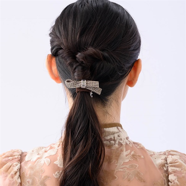 クリスタルメッシュパヴェ ポニー(グレージュ) | ポニー | COMPLEX BIZ