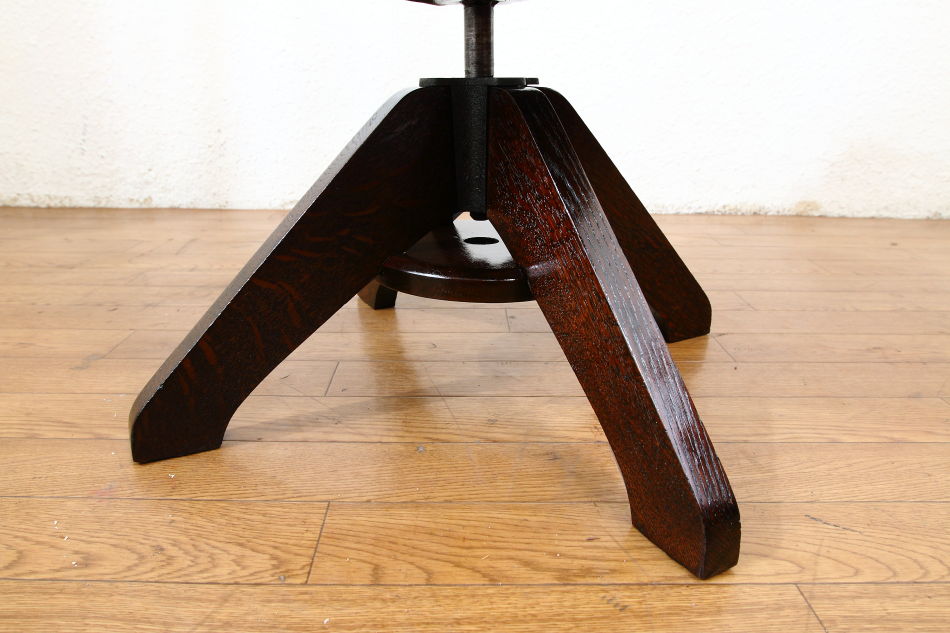 和骨董WA-COTTOO TAISHO-ROMANスタイル ドクターチェア｜アンティーク