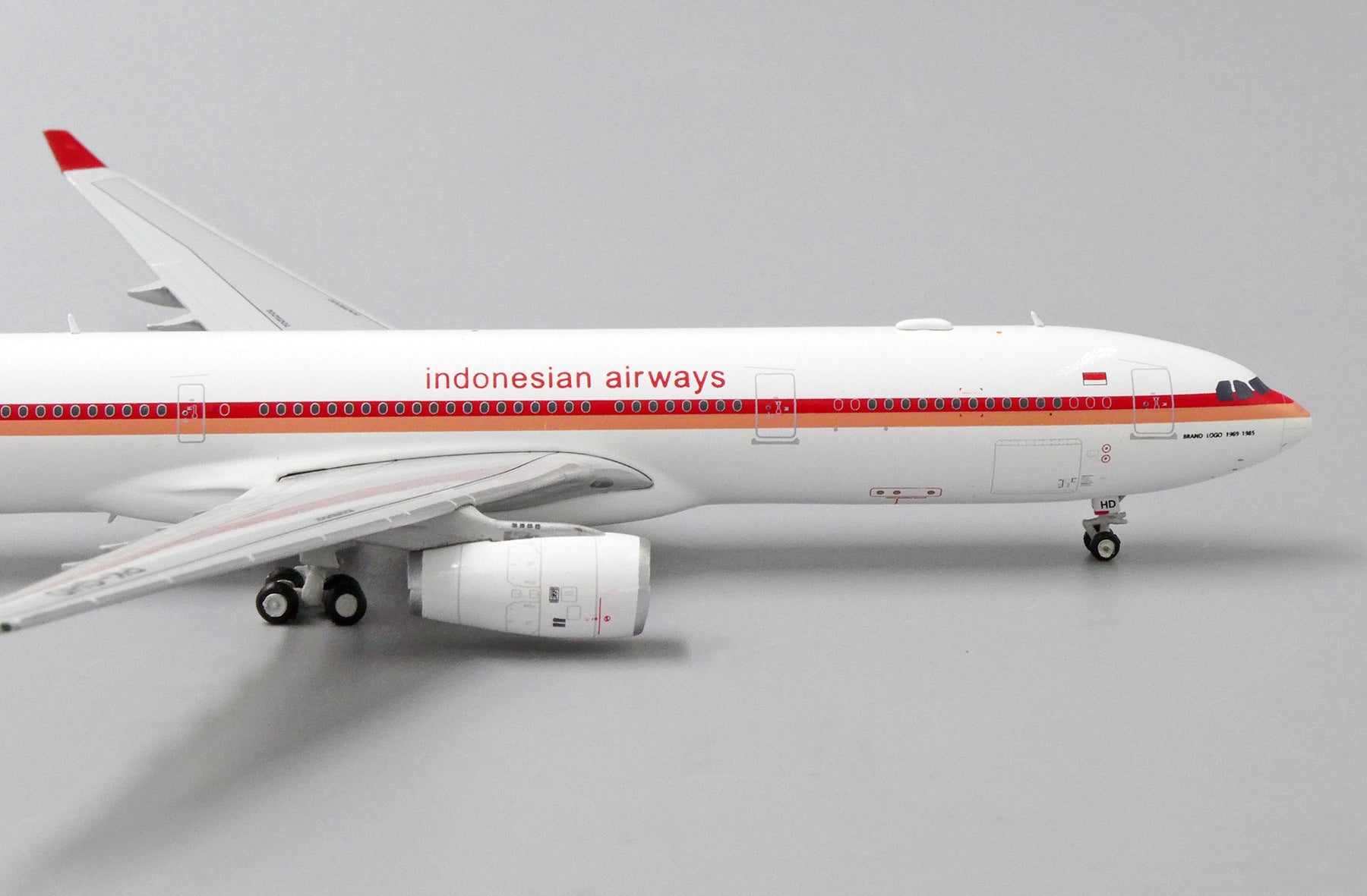 1/400 Garuda Indonesia A330-300 