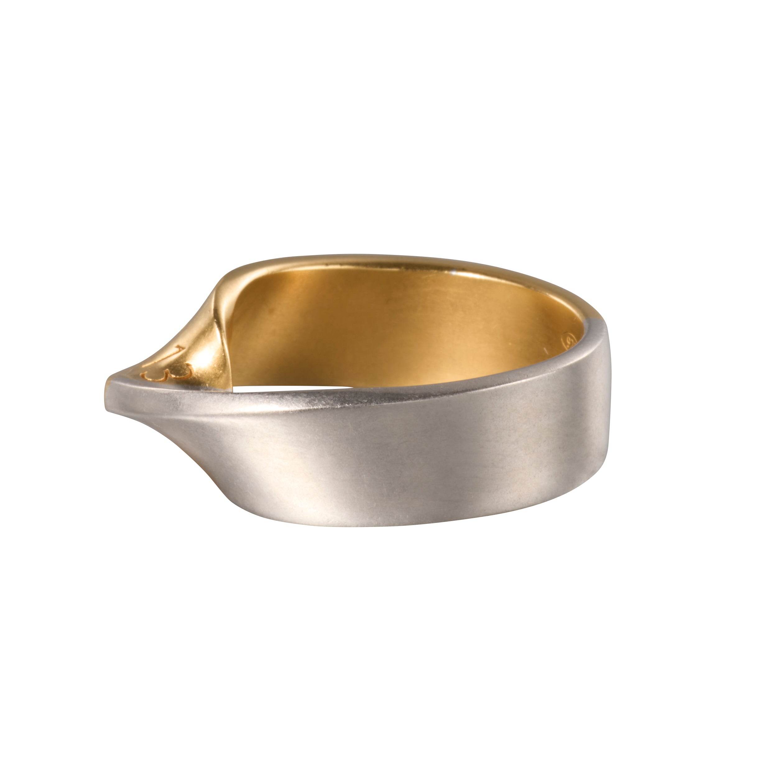 メゾンマルジェラ】ツイスト ナンバーリング – GQ SHOP