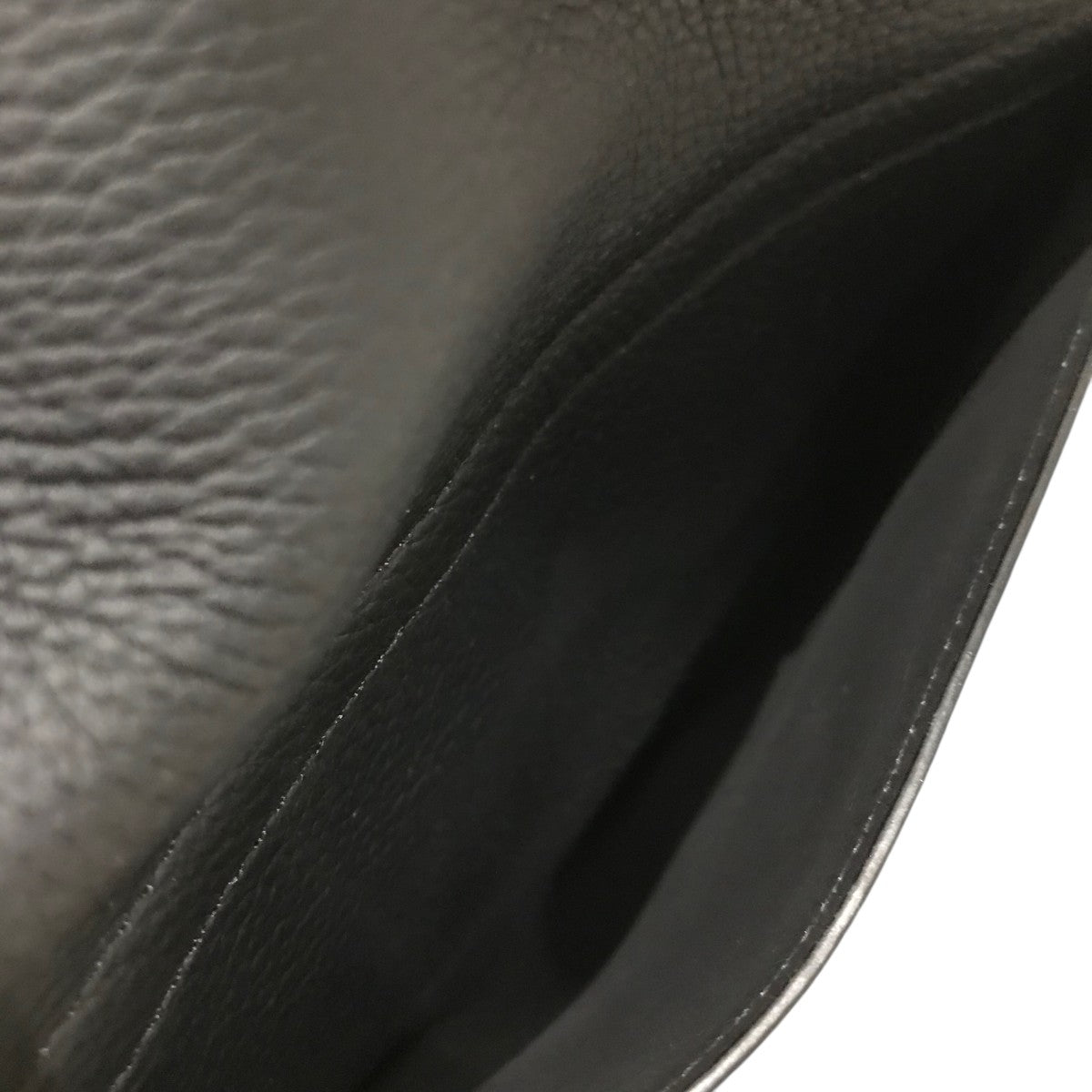 LOUIS VUITTON(ルイヴィトン) ジッピードラゴンヌ アエログラム