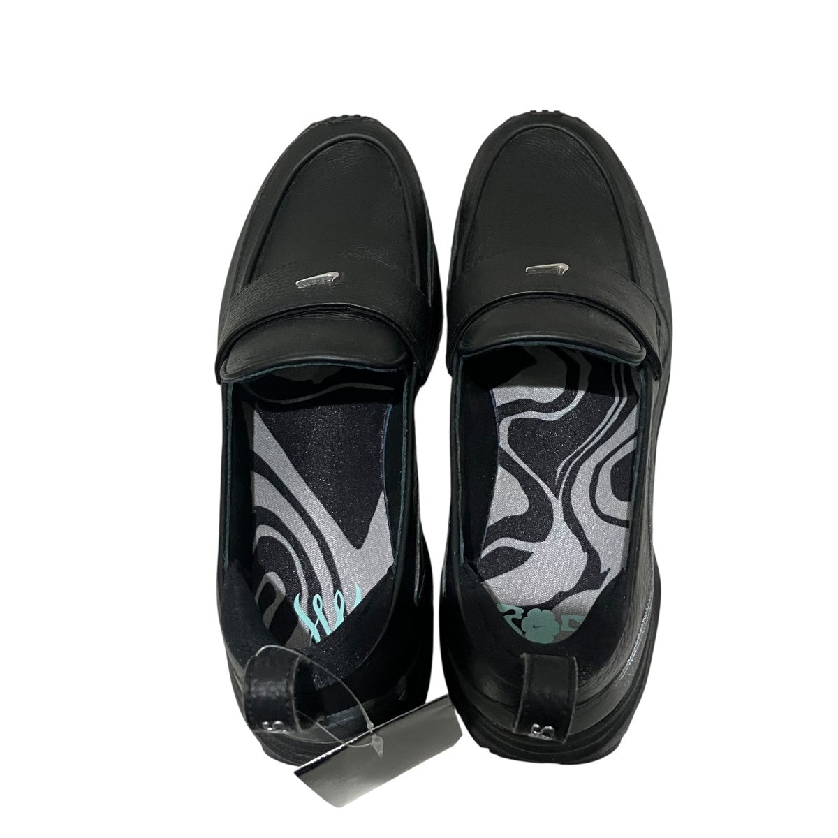 NIKE(ナイキ) ローファースニーカーHJ4400-002 HJ4400-002 ブラック