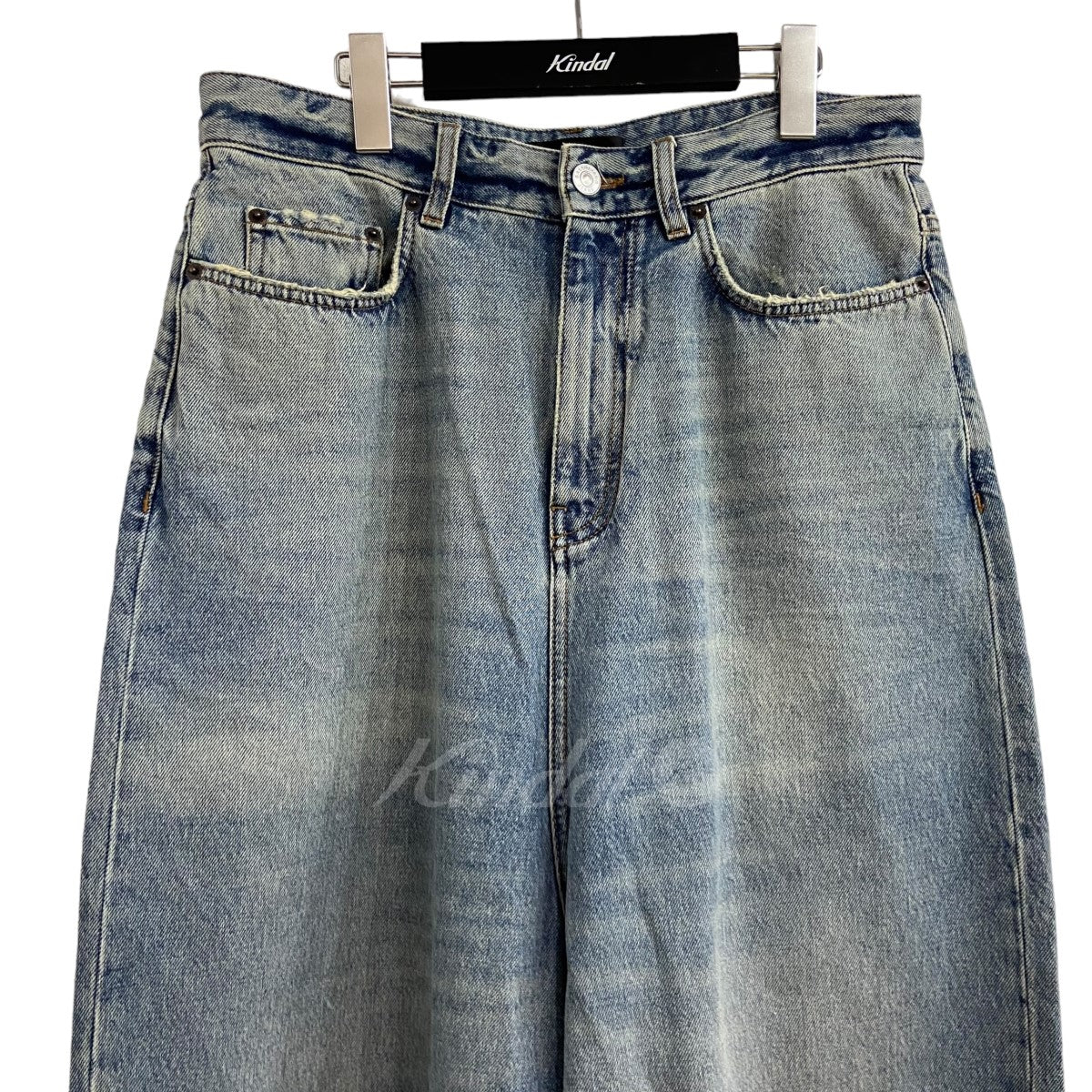 BALENCIAGA(バレンシアガ) 23SS ダメージ加工バギーデニムパンツ