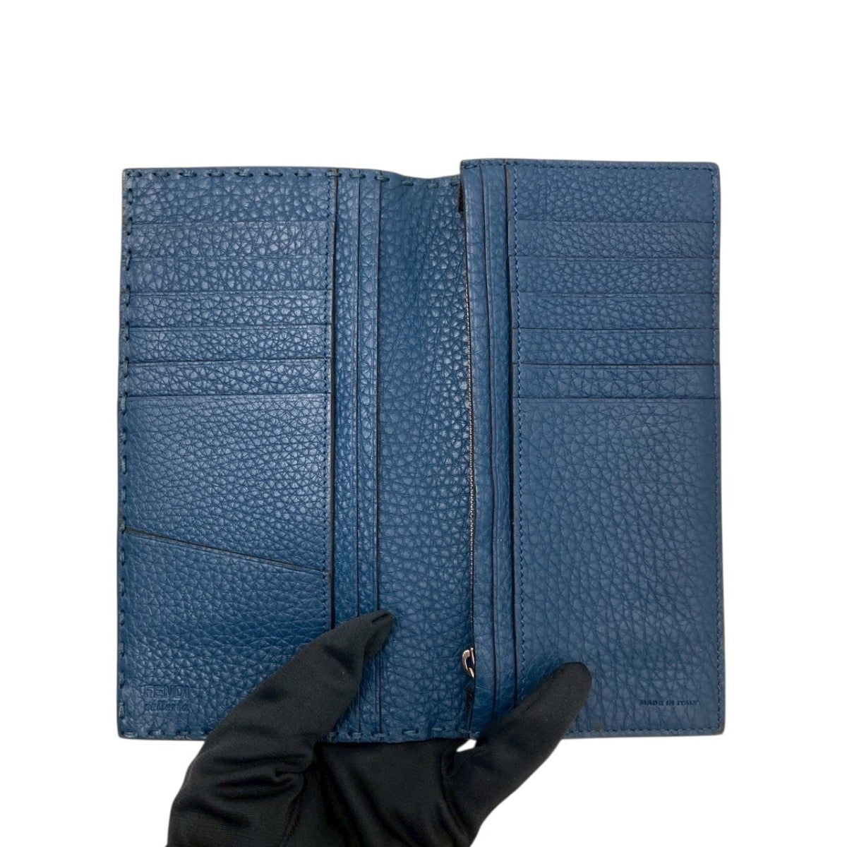 FENDI(フェンディ) 長財布 ネイビー｜【公式】カインドオルオンライン