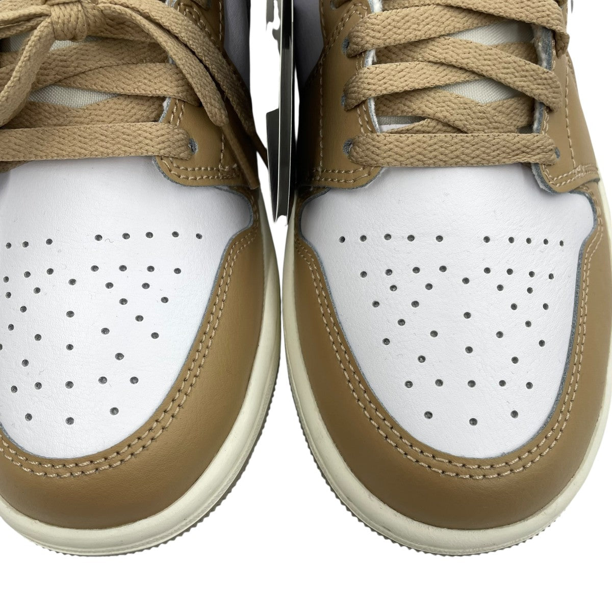 NIKE(ナイキ) Air Jordan 1 MidハイカットスニーカーDQ8426-200 DQ8426