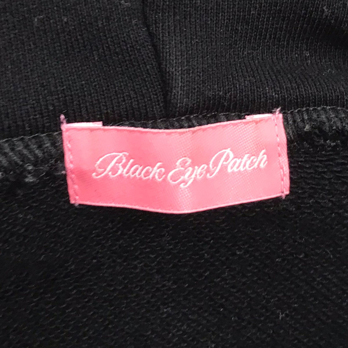 BlackEyePatch(ブラックアイパッチ) DRAGONS EMBROIDERED ZIP HOODIE