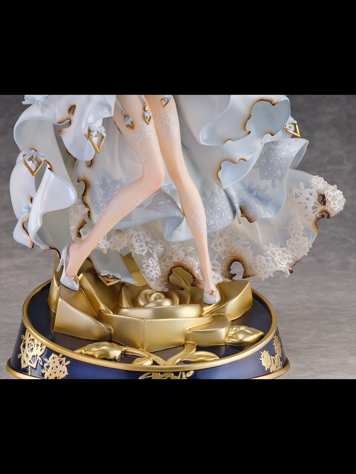 M950A 鶯と薔薇 -重傷Ver.-: フィギュア｜コトブキヤオンラインショップ