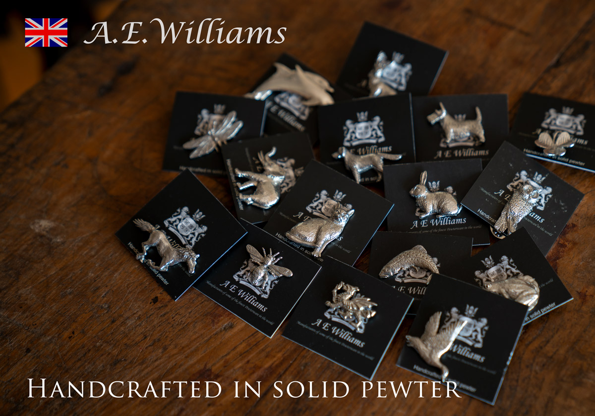 楽天市場】英国製 ハンドクラフト ピンバッジ A.E.Williams ピューター