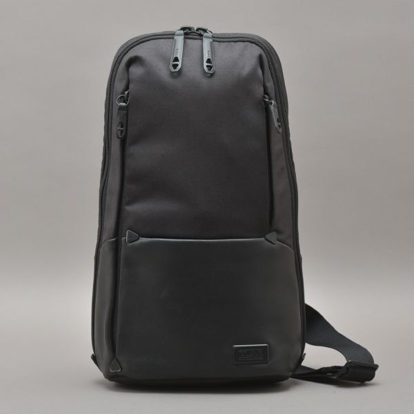 楽天市場】【バッグ】TUMI トゥミ モントレー スリング ボディバッグ