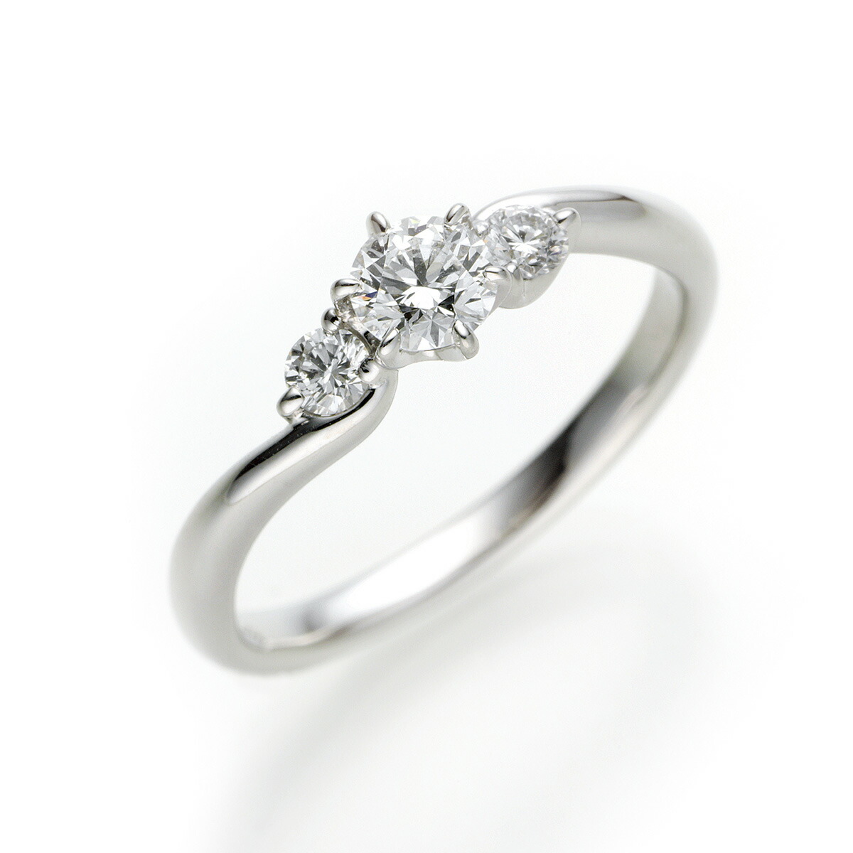 PT900 天然ダイヤモンド計0.609ct リング 12号 楽天市場