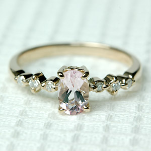 楽天市場】K18 18金 リング モルガナイト リング 4.0×6.0 （ピンク