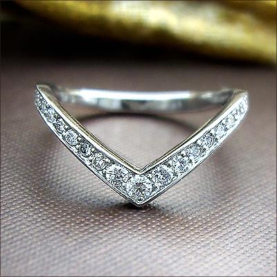 楽天市場】【完全無色透明Fカラー】pt900 pt950【0.24ct】V字 フチ有